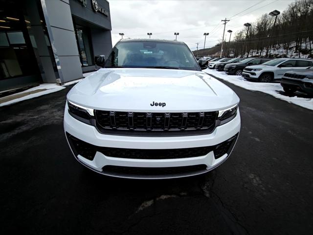 2026 Jeep Grand Cherokee GRAND CHEROKEE SUMMIT 4X4