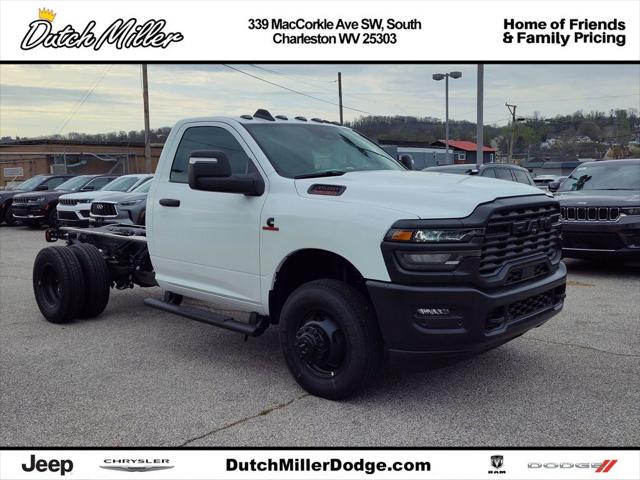 2026 RAM Ram 3500 Chassis Cab RAM 3500 TRADESMAN CHASSIS REGULAR CAB 4X4 60 CA 2026 RAM Ram 3500 Chassis Cab RAM 3500 TRADESMAN CHASSIS REGULAR CAB 4X4 60 CA