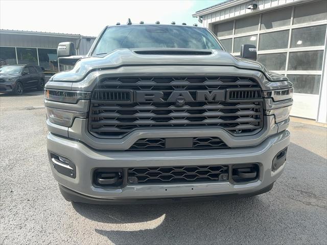2026 RAM Ram 2500 RAM 2500 BLACK EXPRESS CREW CAB 4X4 64 BOX 2026 RAM Ram 2500 RAM 2500 BLACK EXPRESS CREW CAB 4X4 64 BOX