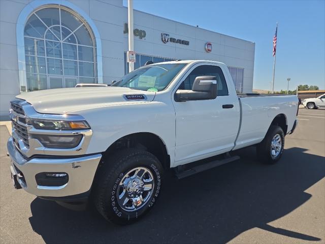 2026 RAM Ram 2500 RAM 2500 TRADESMAN REGULAR CAB 4X4 8 BOX