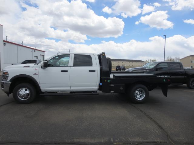 2026 RAM Ram 3500 Chassis Cab RAM 3500 TRADESMAN CREW CAB CHASSIS 4X4 60 CA