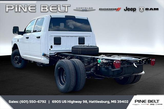 2026 RAM Ram 3500 Chassis Cab RAM 3500 TRADESMAN CREW CAB CHASSIS 4X4 60 CA 2026 RAM Ram 3500 Chassis Cab RAM 3500 TRADESMAN CREW CAB CHASSIS 4X4 60 CA