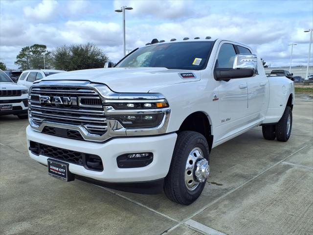 2026 RAM Ram 3500 RAM 3500 LARAMIE MEGA CAB 4X4 64 BOX 2026 RAM Ram 3500 RAM 3500 LARAMIE MEGA CAB 4X4 64 BOX