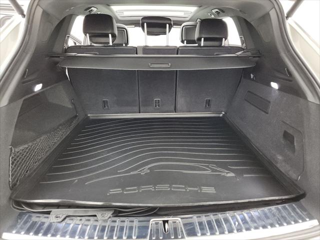 2024 Porsche Cayenne Base