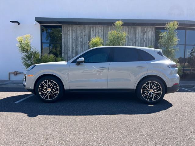 2024 Porsche Cayenne Base