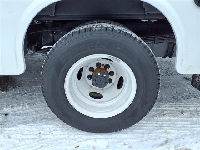 2026 Ford E-450 Cutaway Base
