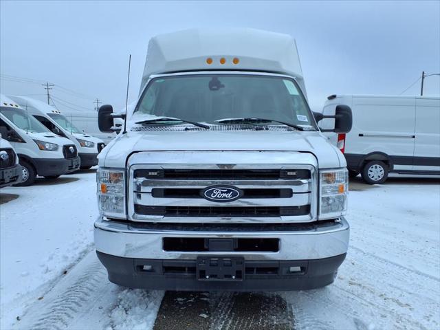 2026 Ford E-450 Cutaway Base