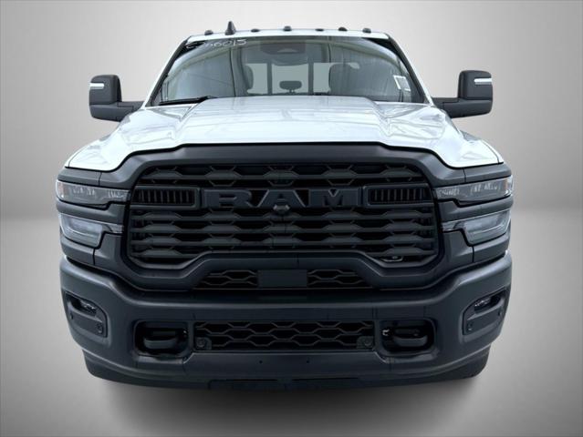 2026 RAM Ram 3500 RAM 3500 TRADESMAN CREW CAB 4X4 8 BOX