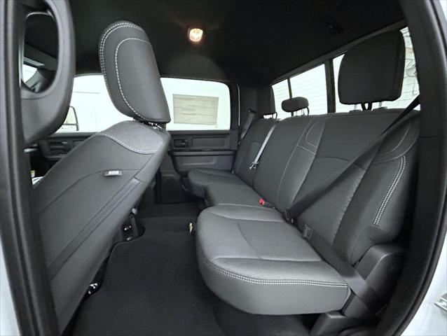 2026 Ram 3500 Tradesman Crew Cab 4x4 8' Box