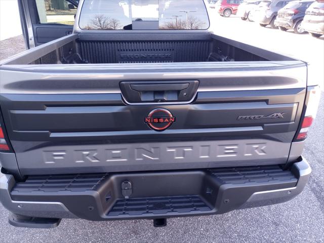 2026 Nissan Frontier Crew Cab Long Bed PRO-4X 4x4
