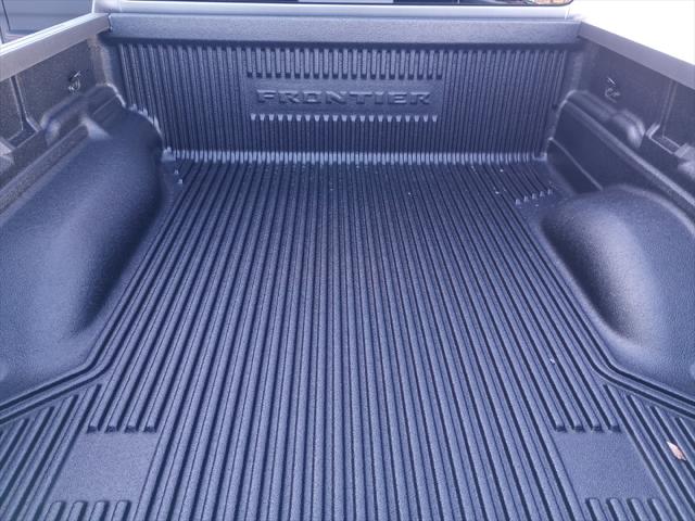 2026 Nissan Frontier Crew Cab Long Bed PRO-4X 4x4