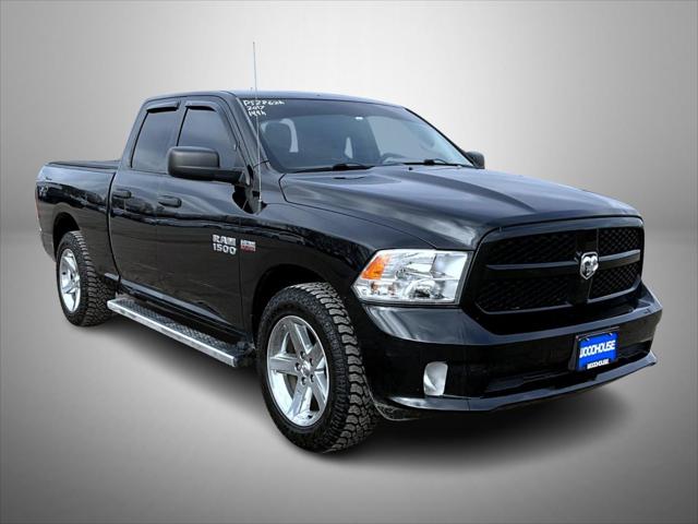 2017 RAM 1500 Express Quad Cab 4x4 64 Box