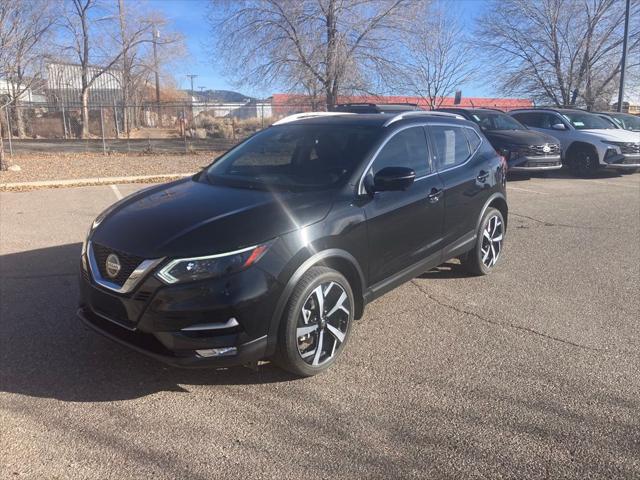 2022 Nissan Rogue Sport SL FWD Xtronic CVT