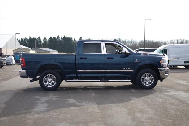 2022 RAM 2500 Laramie Crew Cab 4x4 64 Box