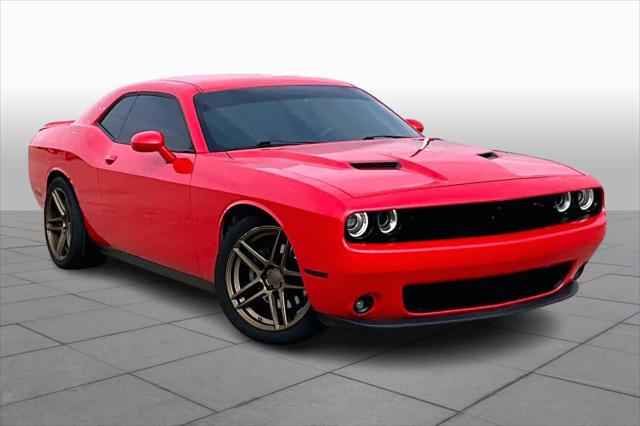 2016 Dodge Challenger R/T Plus