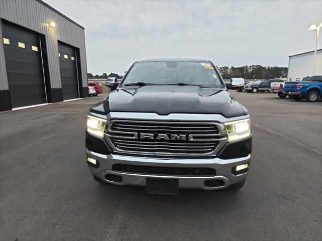 2019 RAM 1500 Laramie Crew Cab 4x4 57 Box