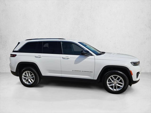 2024 Jeep Grand Cherokee Laredo X 4x2