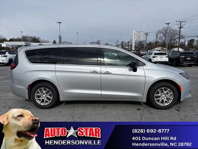 2026 Chrysler Voyager VOYAGER LX