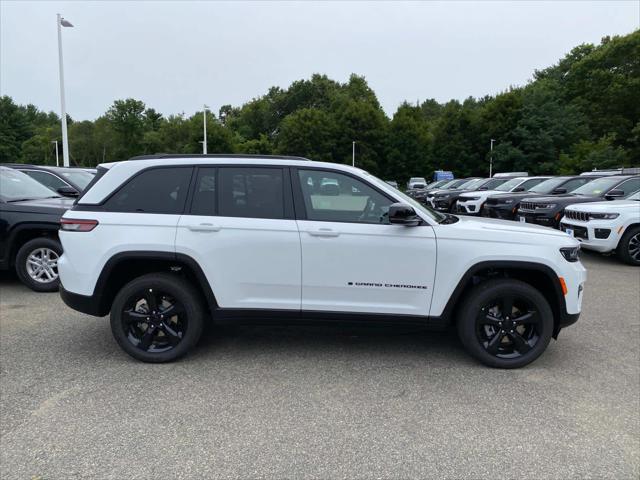 2025 Jeep Grand Cherokee GRAND CHEROKEE ALTITUDE X 4X4