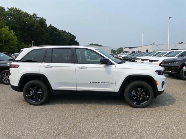 2025 Jeep Grand Cherokee GRAND CHEROKEE ALTITUDE X 4X4