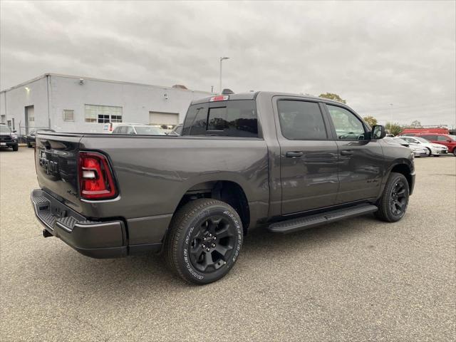 2025 RAM 1500 Tradesman Crew Cab 4x4 57 Box