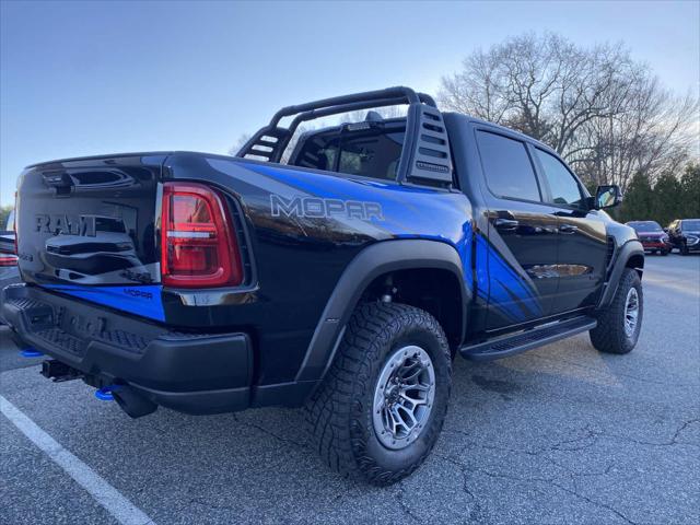 2025 RAM Ram 1500 RAM 1500 RHO CREW CAB 4X4 57 BOX