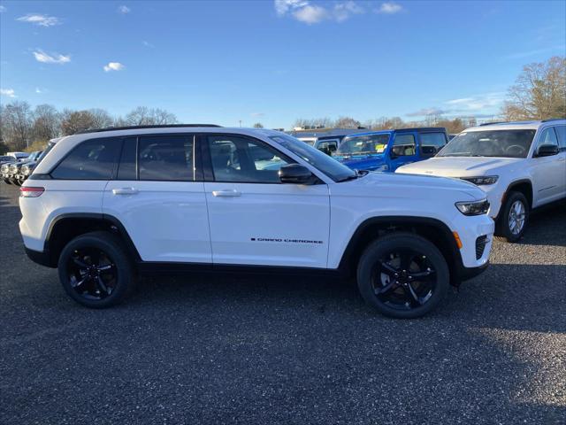 2025 Jeep Grand Cherokee GRAND CHEROKEE ALTITUDE X 4X4