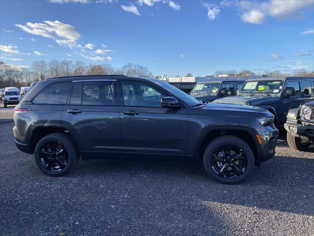 2025 Jeep Grand Cherokee GRAND CHEROKEE ALTITUDE X 4X4