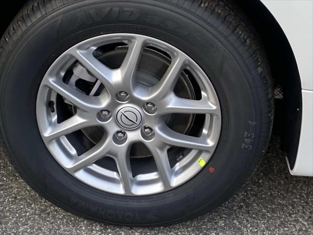 2026 Chrysler Voyager VOYAGER LX