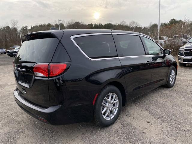2026 Chrysler Voyager VOYAGER LX