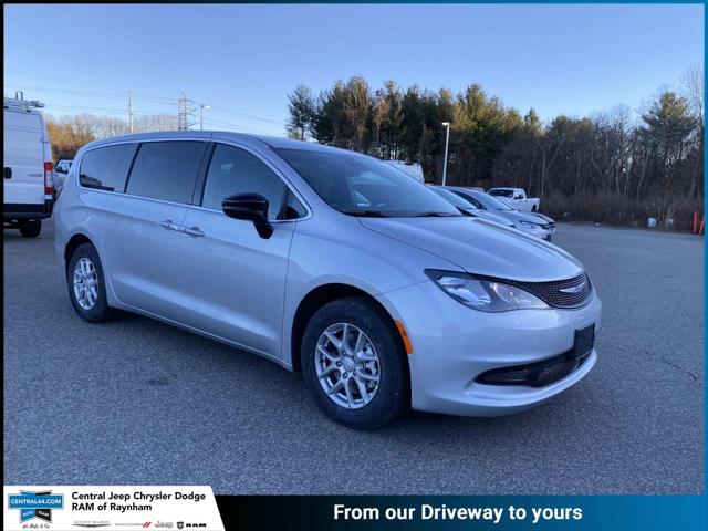 2026 Chrysler Voyager VOYAGER LX