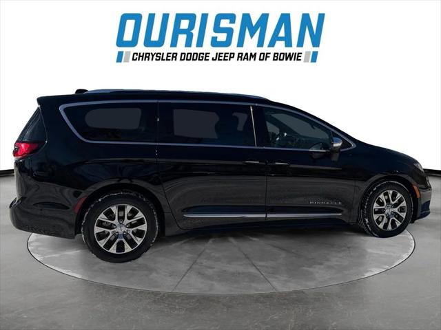 2024 Chrysler Pacifica Hybrid Pinnacle 2024 Chrysler Pacifica Hybrid Pinnacle