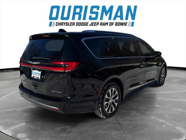 2024 Chrysler Pacifica Hybrid Pinnacle 2024 Chrysler Pacifica Hybrid Pinnacle