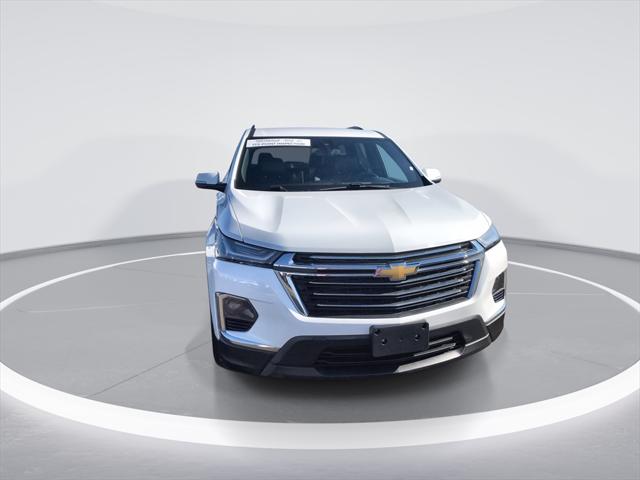 2023 Chevrolet Traverse AWD LT Leather