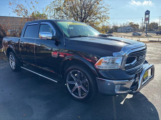 2017 RAM 1500 Longhorn Crew Cab 4x2 57 Box