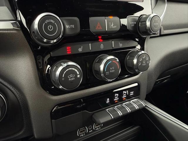 2026 Ram 1500 Big Horn Crew Cab 4x4 5'7" Box