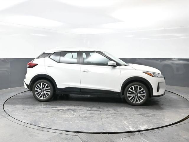 2024 Nissan Kicks SV Xtronic CVT