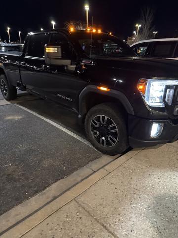 2020 GMC Sierra 3500HD 4WD Crew Cab Long Bed AT4