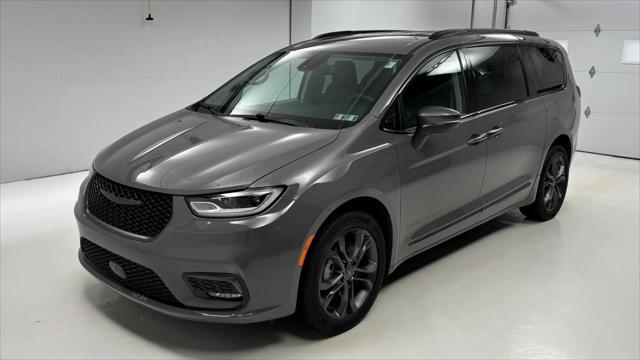 2023 Chrysler Pacifica Touring L AWD