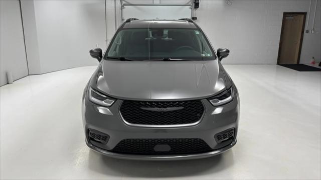 2023 Chrysler Pacifica Touring L AWD