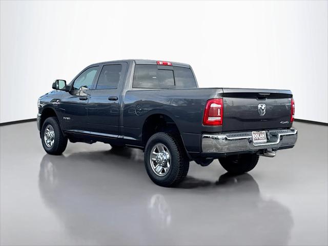 2020 RAM 2500 Tradesman Crew Cab 4X4 64 Box