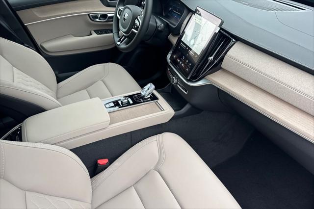 2026 Volvo XC90 Plug-In Hybrid Plus, T8 AWD, Electric/Gasoline, Bright, 7 Seats