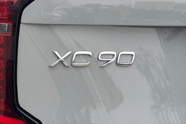 2026 Volvo XC90 Plug-In Hybrid Plus, T8 AWD, Electric/Gasoline, Bright, 7 Seats
