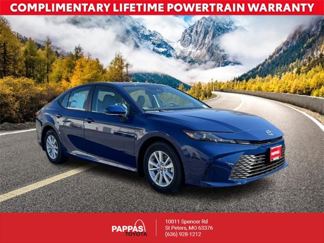 2026 Toyota Camry LE's photo