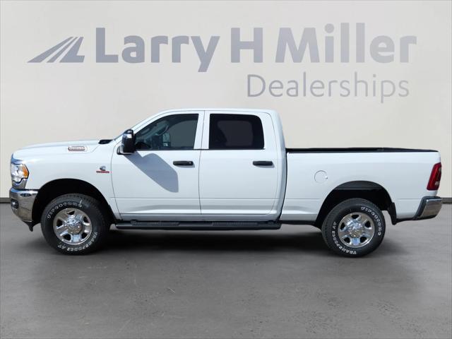 2023 RAM 3500 Tradesman Crew Cab 4x4 64 Box 2023 RAM 3500 Tradesman Crew Cab 4x4 64 Box