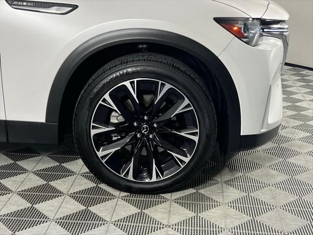 2024 Mazda CX-90 PHEV Premium Plus