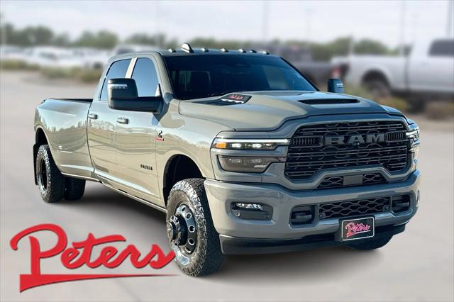 2025 RAM 3500 Laramie Crew Cab 4x4 8 Box