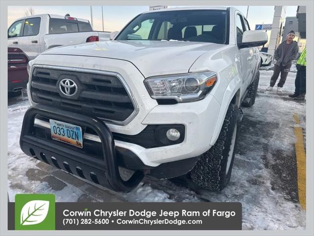 2017 Toyota Tacoma SR5 V6 2017 Toyota Tacoma SR5 V6