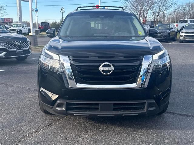 2024 Nissan Pathfinder SV FWD