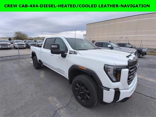 2025 GMC Sierra 2500HD 4WD Crew Cab Standard Bed AT4 2025 GMC Sierra 2500HD 4WD Crew Cab Standard Bed AT4